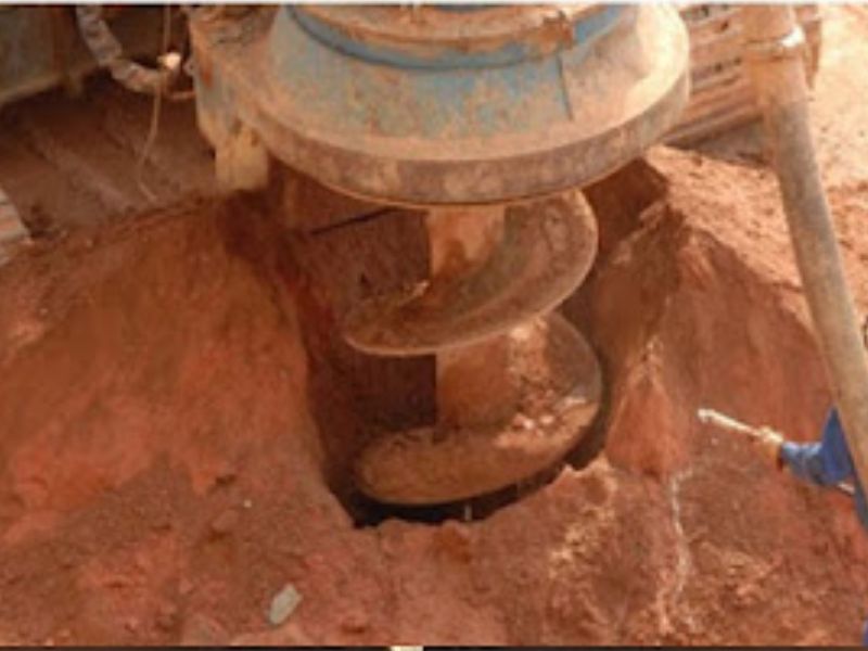 Tubulão mecanizado e manual